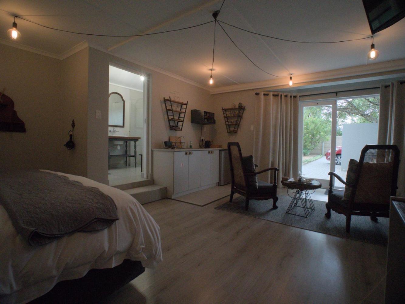 Arbour1 Guesthouse Джордж Екстериор снимка