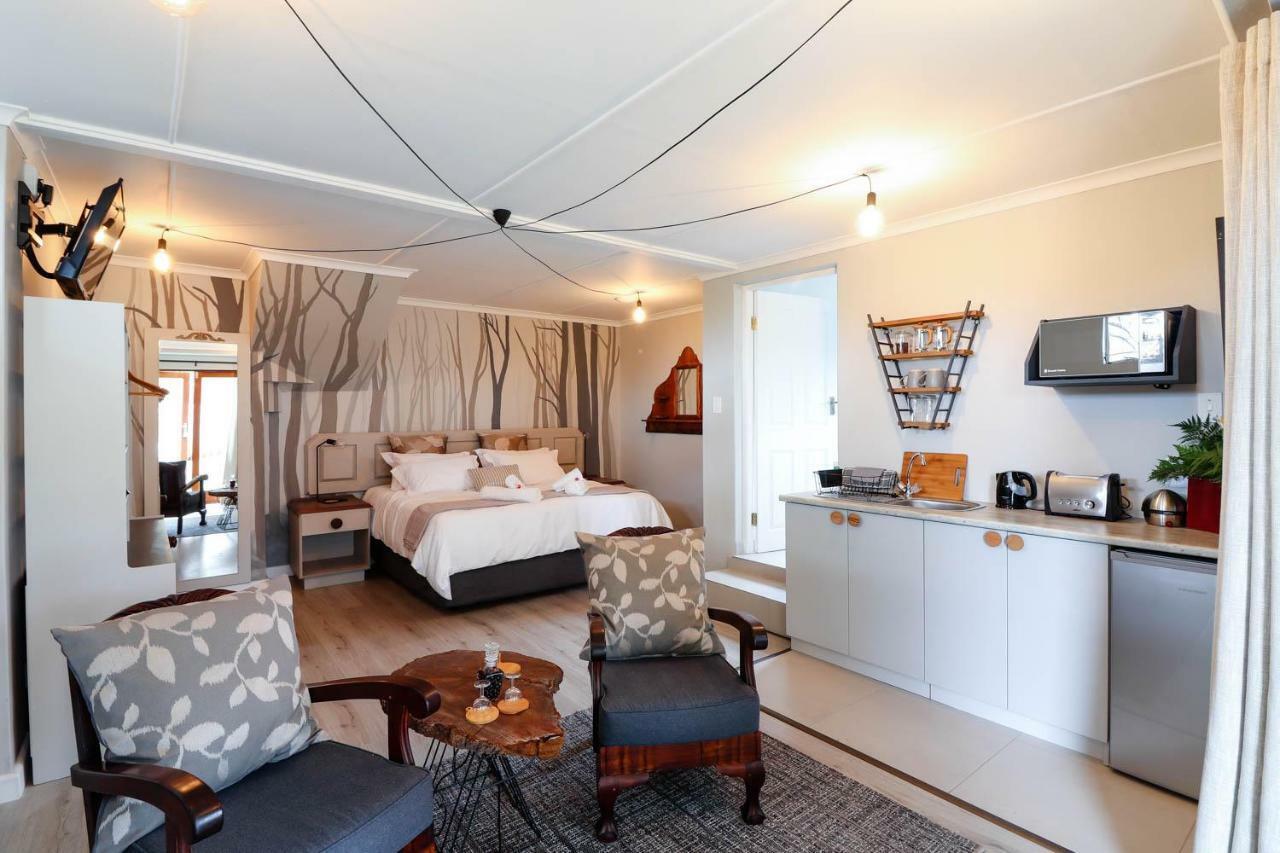 Arbour1 Guesthouse Джордж Екстериор снимка